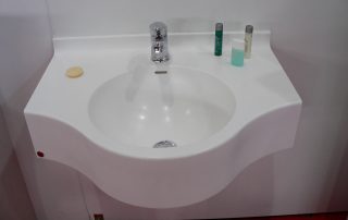 solid surface pour salles de bain